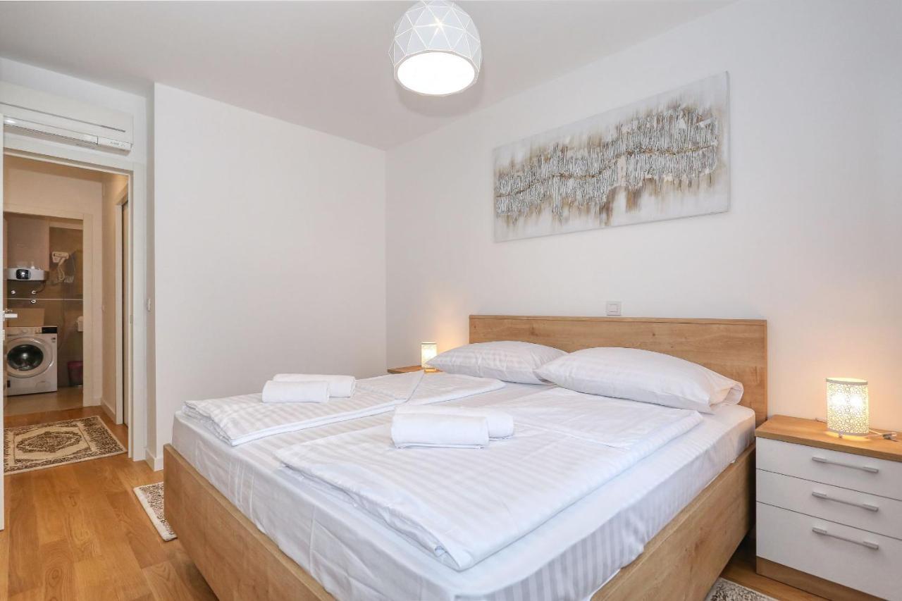 Apartments Luna With Free Parking ザダル エクステリア 写真