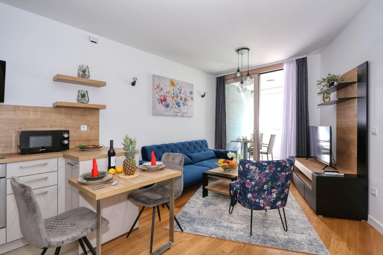 Apartments Luna With Free Parking ザダル エクステリア 写真