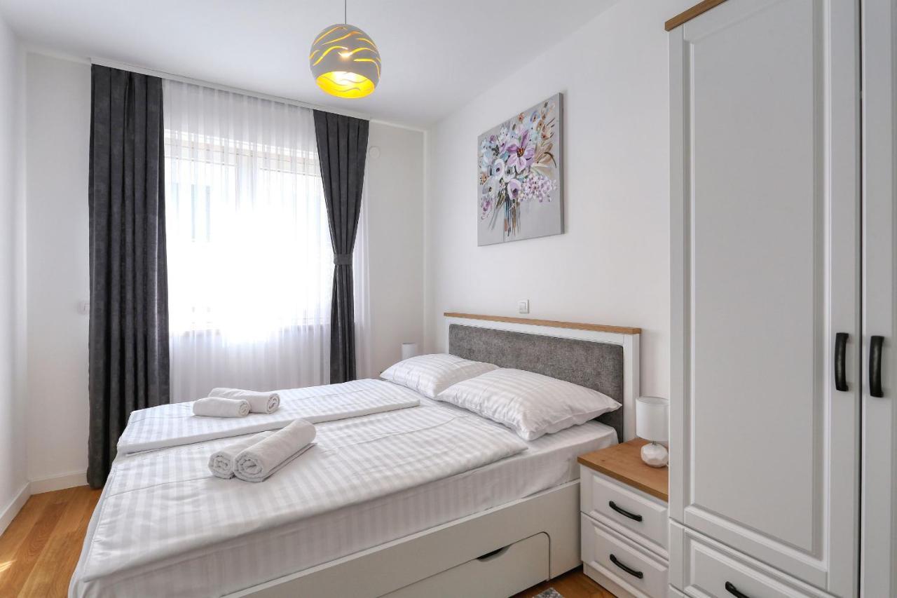 Apartments Luna With Free Parking ザダル エクステリア 写真
